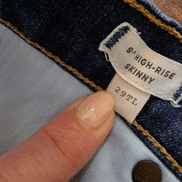 Madewell 9" High-Rise Skinny Jeans in Allegra Wash … - Picture 8 of 13